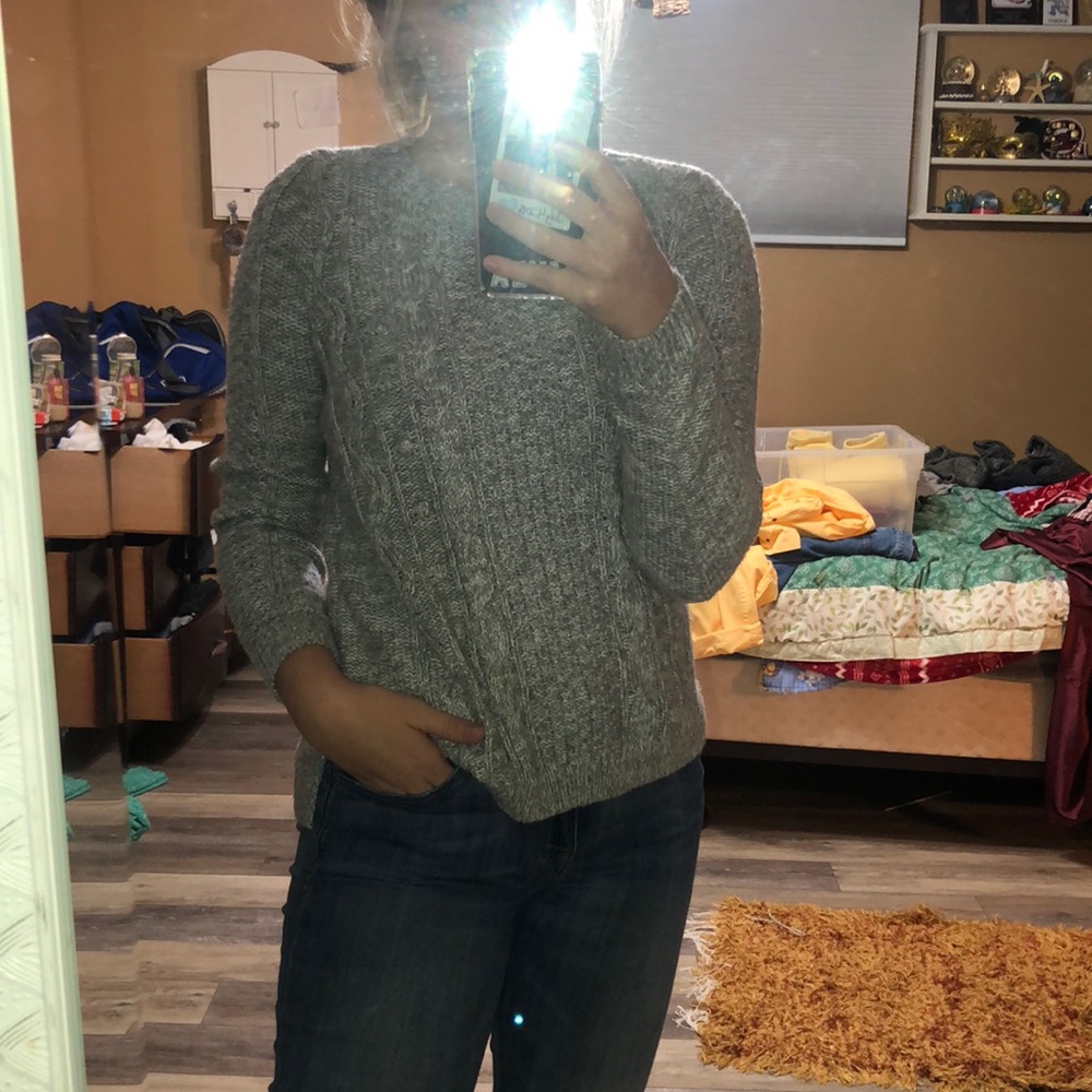 Comfy grey sweater